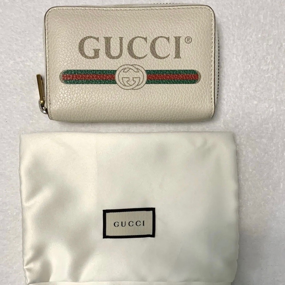 Authentic Gucci Coin Purse Gucci Print Zip Around  Ivory Card Wallet